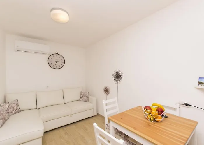House Anica Holiday home Starigrad Paklenica
