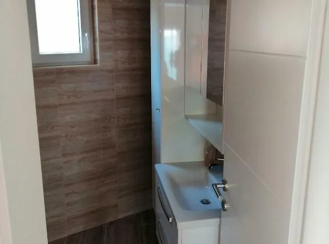 House Anica Holiday home